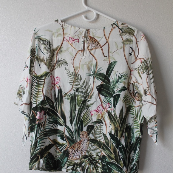Tropical Print Blouse - Picture 2 of 5